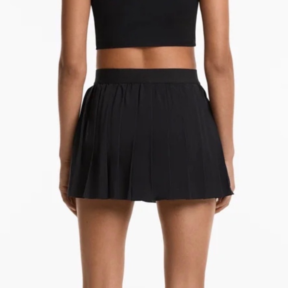 Black pleated tennis skirt skort size s women's compressive pleats sports alo - Picture 3 of 8